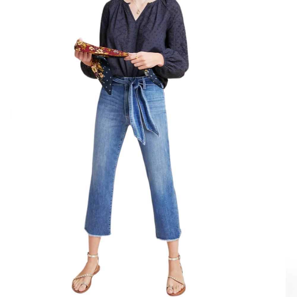 Women’s Blue Tie-Waist Cropped Jeans
